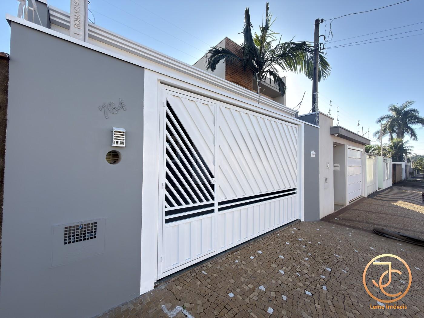 Casa, 3 quartos - Foto 1